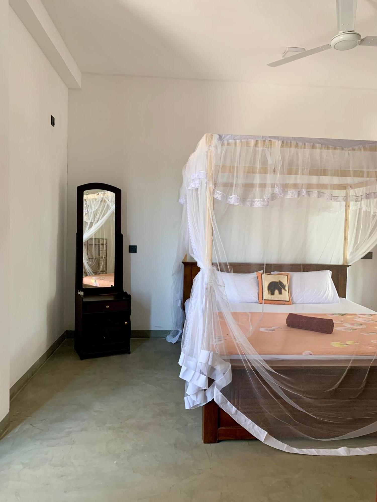 Mrmango Weligama Daire Dış mekan fotoğraf